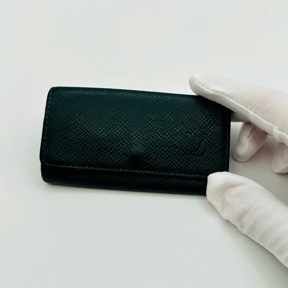 Louis Vuitton Key holder - Picture 1 of 9